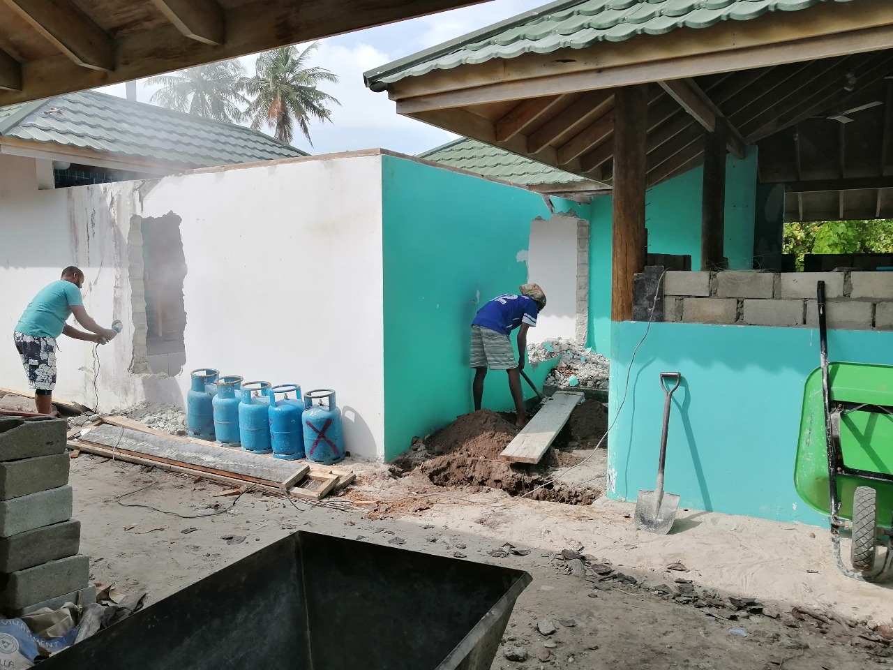 Henbadho  Police Post Work