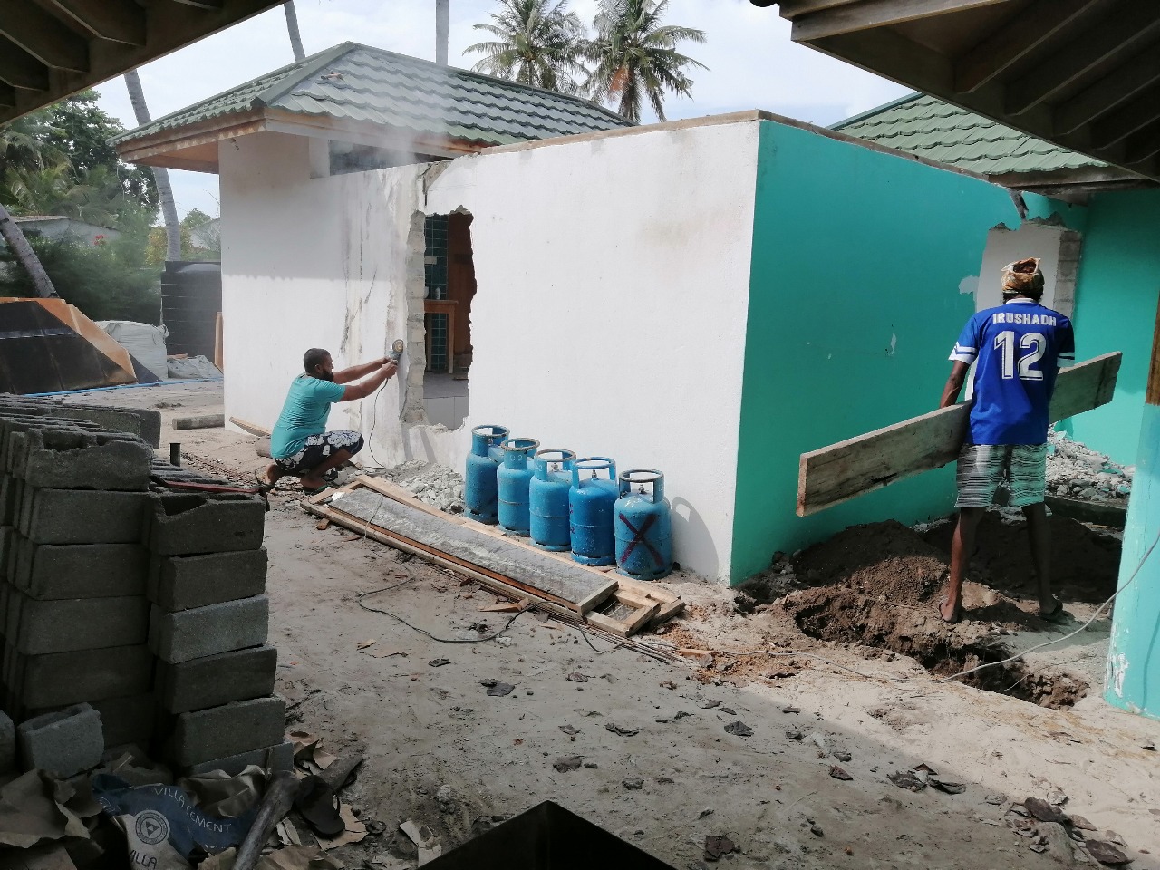 Henbadho  Police Post Work